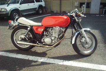 訳ありセール 格安） SR400 タンクカバー オフィシャル タンク - www