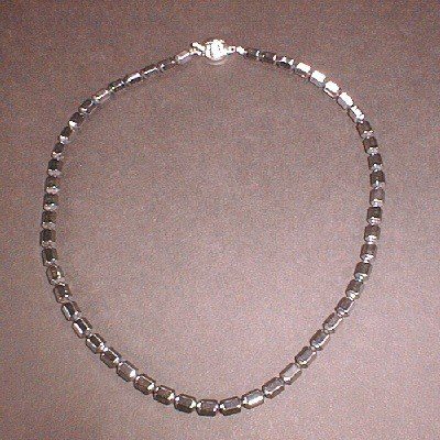 Hematite Magnetic Necklace HMT-001