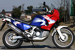 くまの家 オフロードバイクのページ ガレージ ホンダ アフリカ くまの家 オフロードバイクのページ ガレージ ホンダ アフリカ